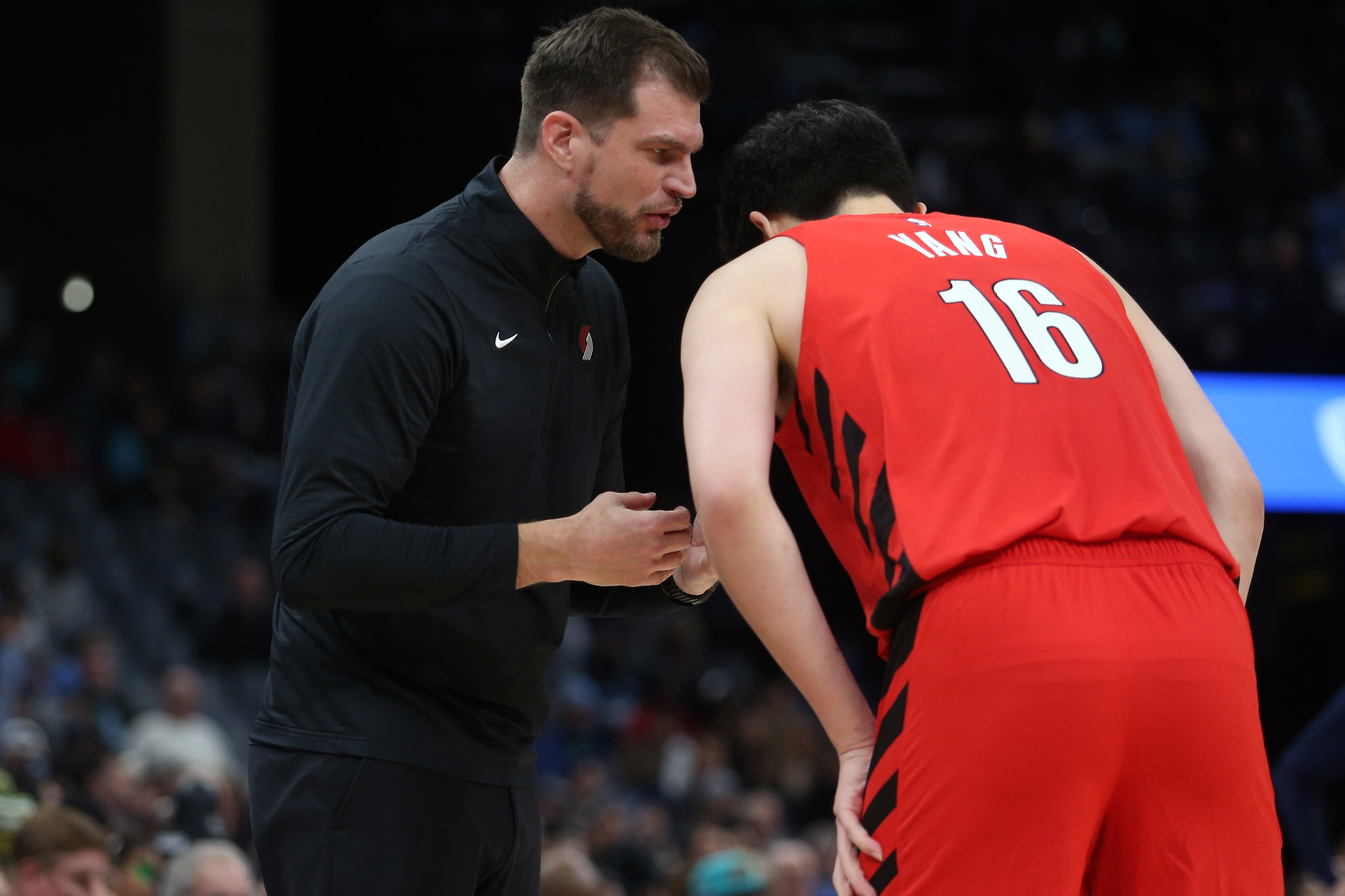 开云体育-孙悦：该把斯普利特换了 垃圾时间都不给杨瀚森锻炼就说不过去